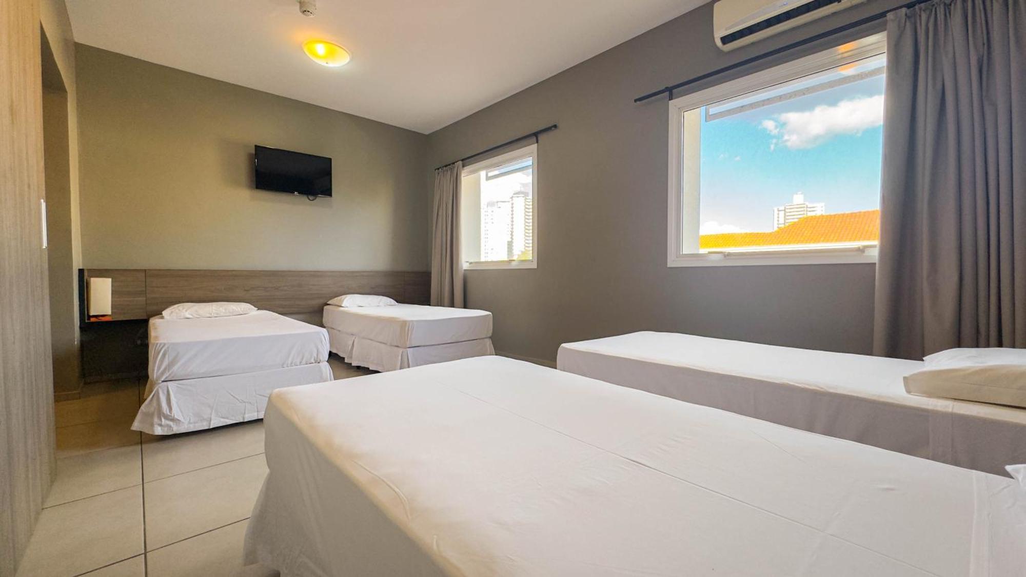 I-Hotel Пирасикаба Екстериор снимка