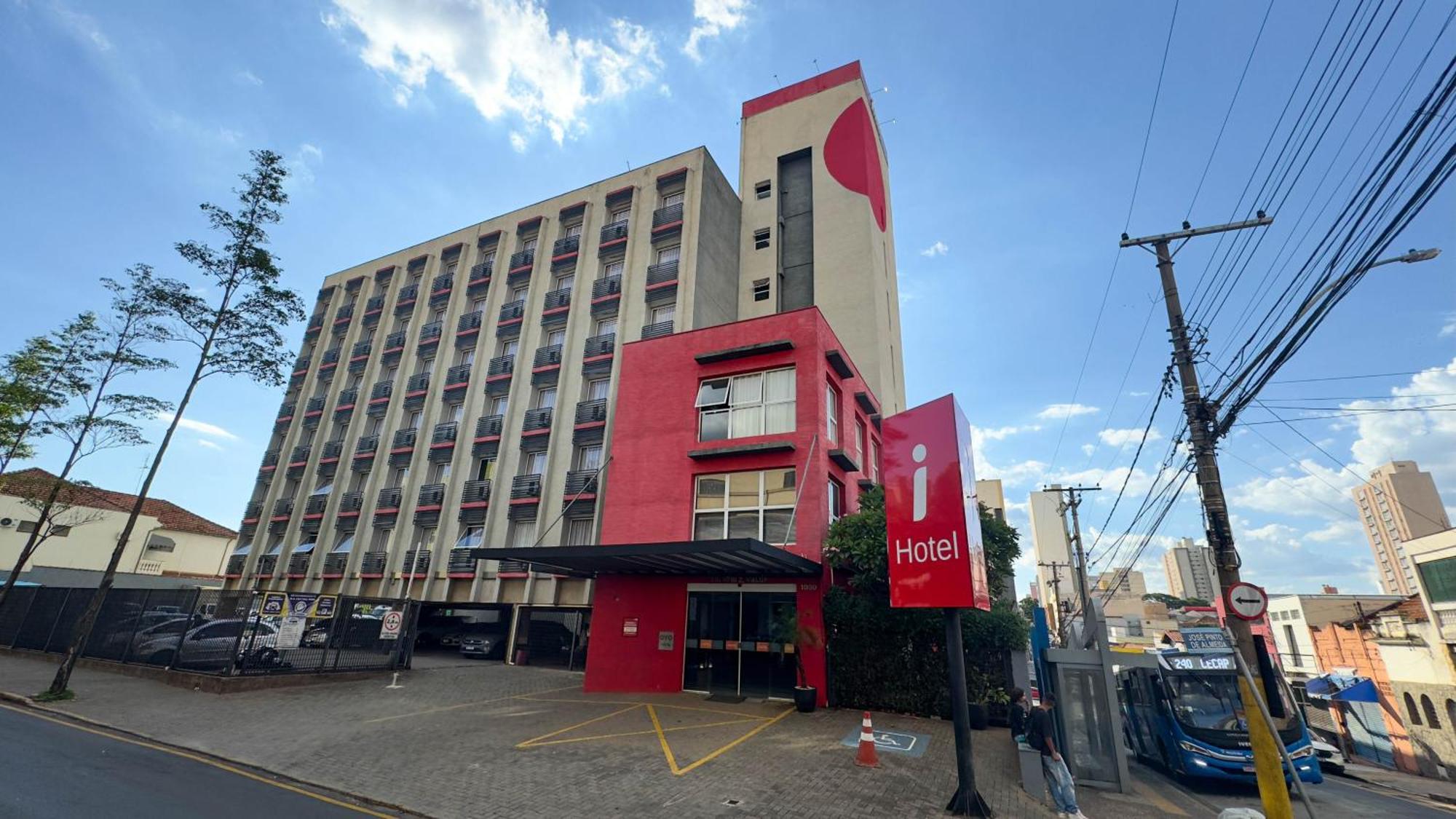 I-Hotel Пирасикаба Екстериор снимка